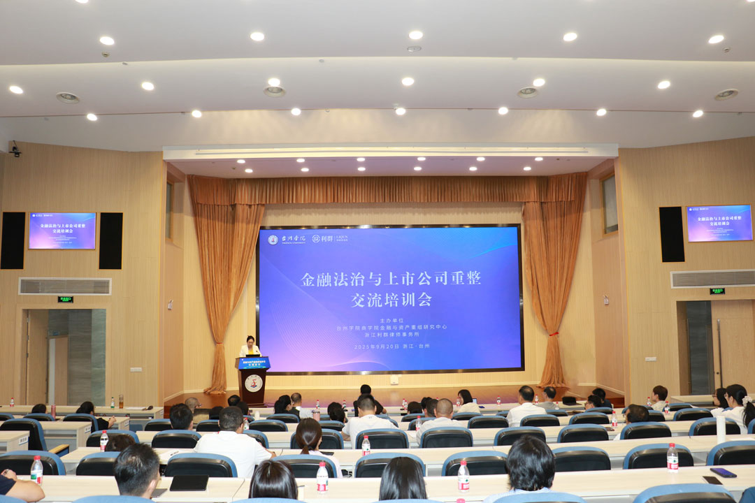 IMG_5303-3.jpg IMG_5303-3.jpg